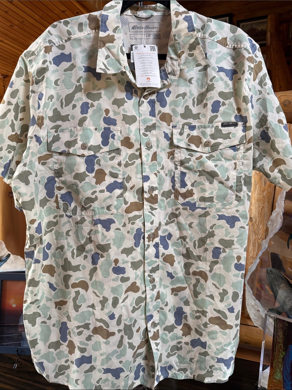 Eddie Bauer Men's Short-Sleeve Camo Button-Down Shirt in Sage, Olive & Blue